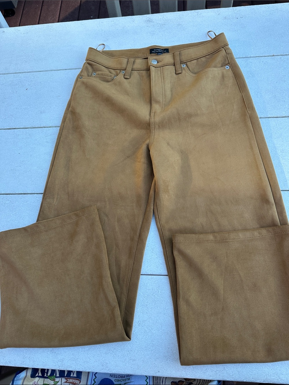 Women’s Banana Republic faux suede trousers